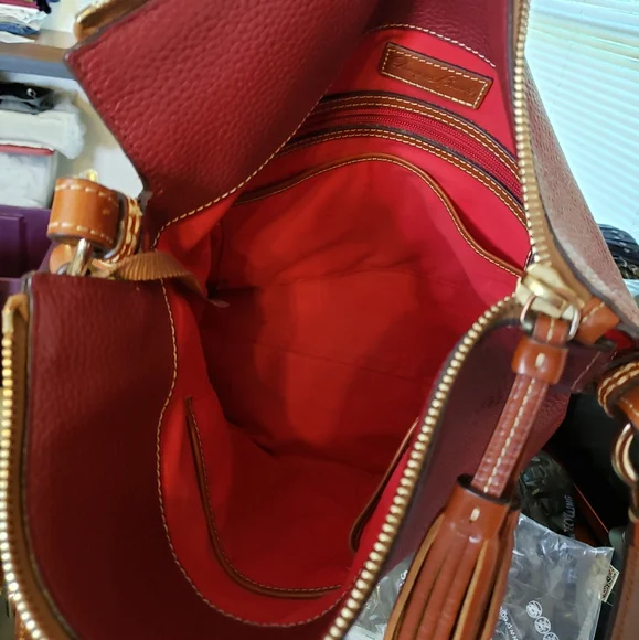 Authentic Dooney & Bourke Genuine Pebbled Leather Large Crossbody Bag Tote - Picture 16 of 16